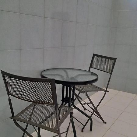 Il Borgo Antico - Torre A Mare Apartamento Exterior foto